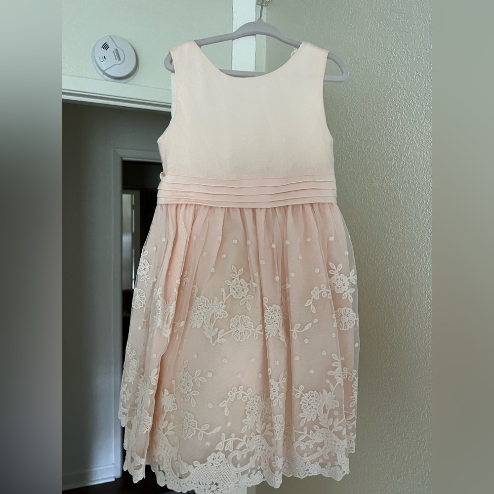 Super sweet blush and cream lace dress
